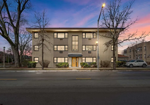2-le-moyne-pkwy-2n-oak-park-il-60302/hzid_96844fb3