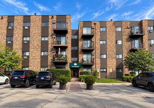 8970-n-parkside-ave-113-des-plaines-il-60016/hzid_65db7559