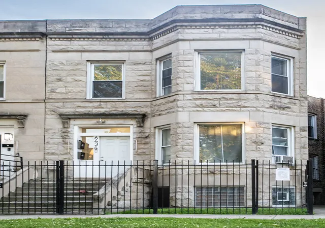 6434-s-eberhart-ave-chicago-il-60637/hzid_313161b4