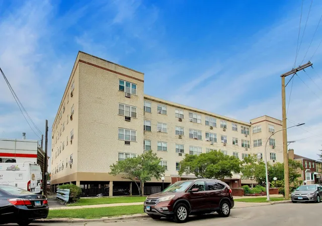 6040-n-troy-st-401-chicago-il-60659/hzid_c9086681