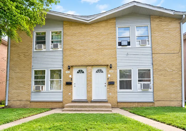 1313-broadway-ave-north-chicago-il-60064/hzid_82bfdce1