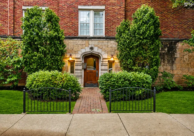 344-s-maple-ave-2b-oak-park-il-60302/hzid_d319ee41