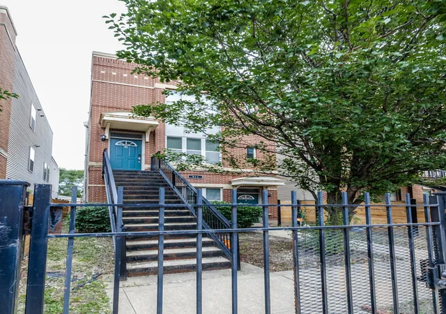 811-s-kedzie-ave-chicago-il-60612/hzid_5cf9f67d