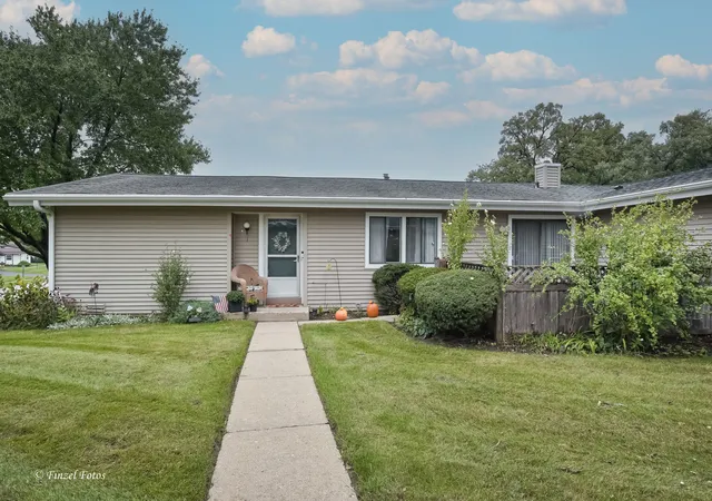824-wiltshire-dr-1-mchenry-il-60050/hzid_b214f645