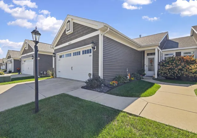 3013-e-stillwater-landing-3013-urbana-il-61802/hzid_90086c30