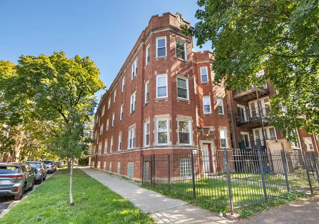 4857-n-lawndale-ave-202-chicago-il-60625/hzid_440b3430