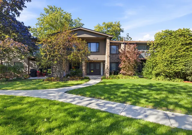 1130-e-randville-dr-1b-palatine-il-60074/hzid_ca0b7870