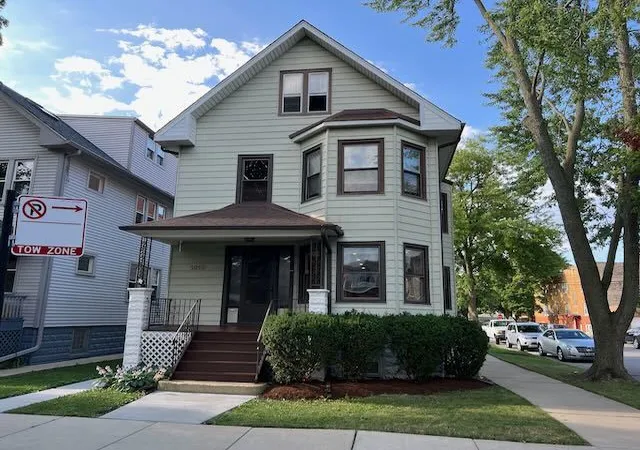 5059-w-argyle-st-chicago-il-60630/hzid_9e2aa4ea