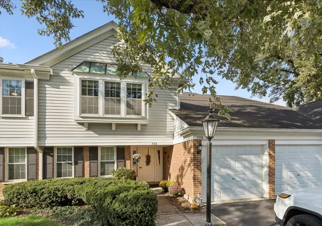 708-burr-oak-ln-b-prospect-heights-il-60070/hzid_a57cf45a