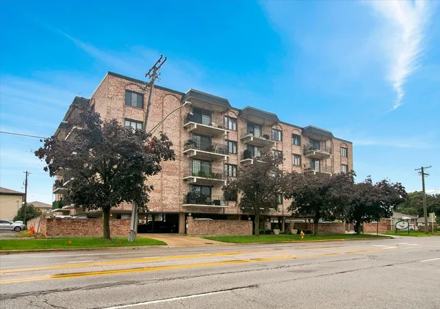 7525-w-lawrence-ave-505-harwood-heights-il-60706/hzid_0161f785