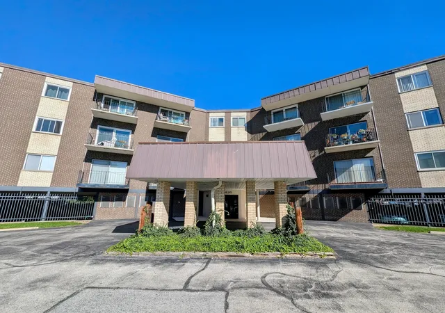 9820-s-pulaski-rd-106-oak-lawn-il-60453/hzid_a850f8ad