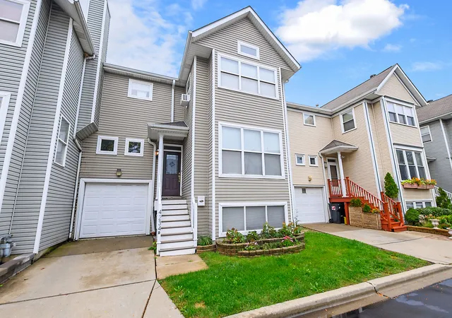 4234-n-kolmar-ave-d-chicago-il-60641/hzid_6e001a88