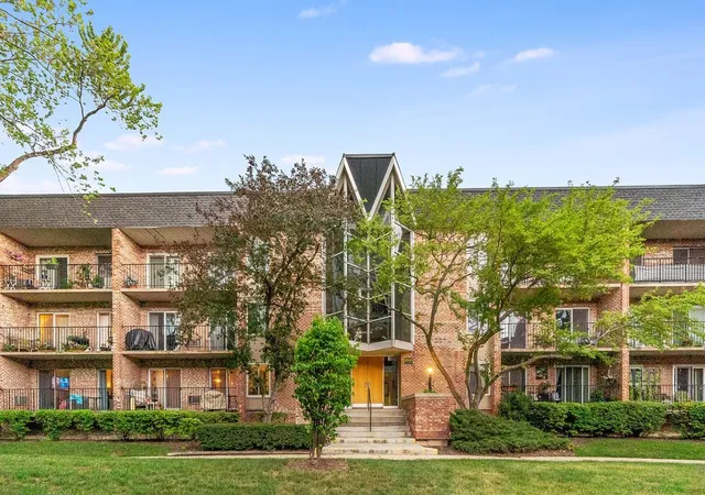 1041-n-mill-st-110-naperville-il-60563/hzid_673499ae