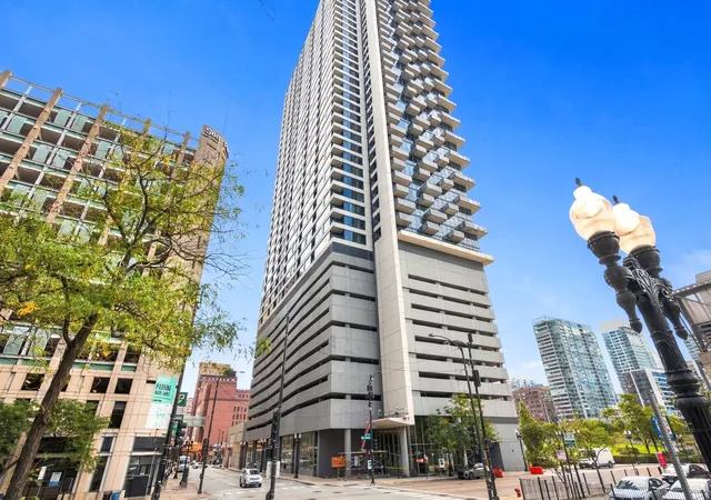 235-w-van-buren-st-4013-chicago-il-60607/hzid_1fa2f9ae