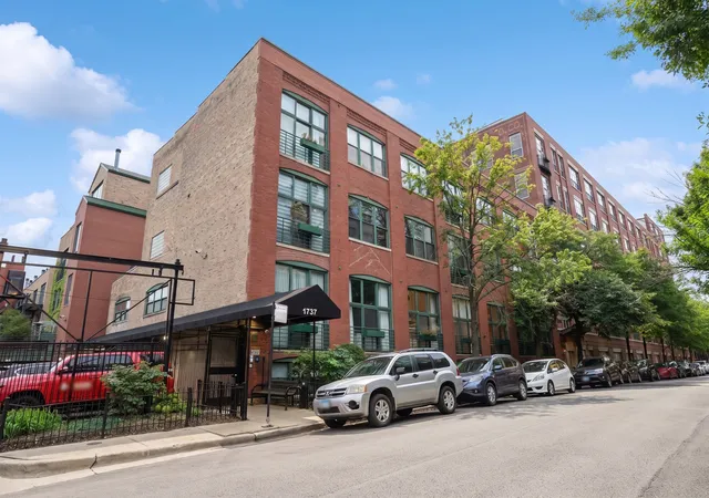 1737-n-paulina-st-103-chicago-il-60622/hzid_ea1bec7a