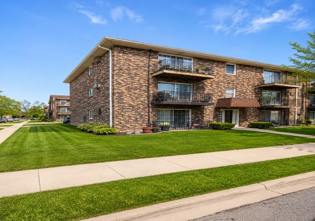 7101-oconnell-dr-2c-chicago-ridge-il-60415/hzid_32fbc631