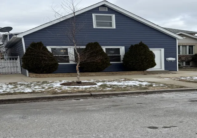 3704-w-58th-street-chicago-il-60629/hzid_0412f75f