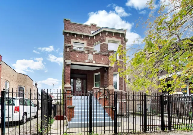 1623-n-tripp-ave-chicago-il-60639/hzid_06525005