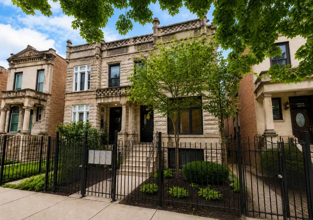 4837-s-forrestville-ave-g-chicago-il-60615/hzid_057441a3