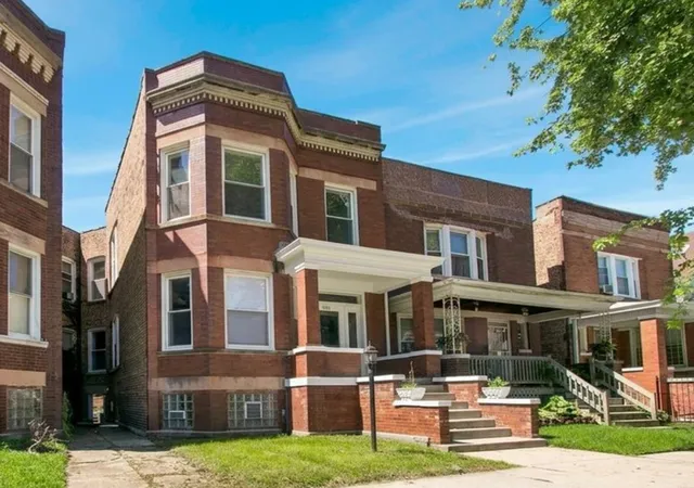 7026-s-eberhart-ave-chicago-il-60637/hzid_bd3ed527