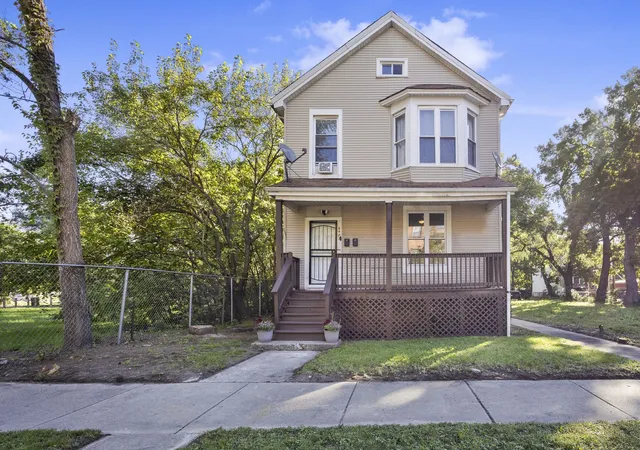 6923-s-parnell-ave-chicago-il-60621/hzid_7e51ed58