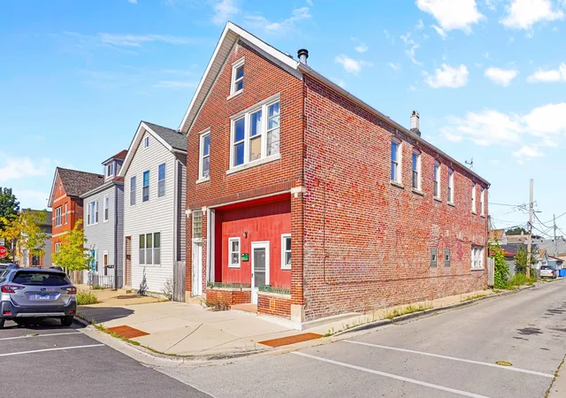 2926-s-lyman-st-chicago-il-60608/hzid_556f79b2