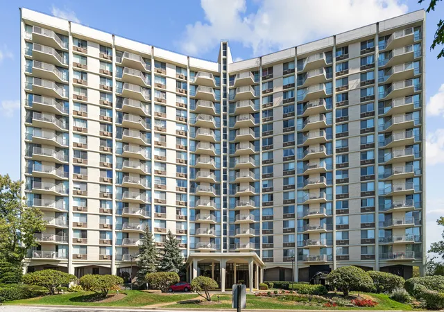40-n-tower-rd-1e-oak-brook-il-60523/hzid_7e3f5da5