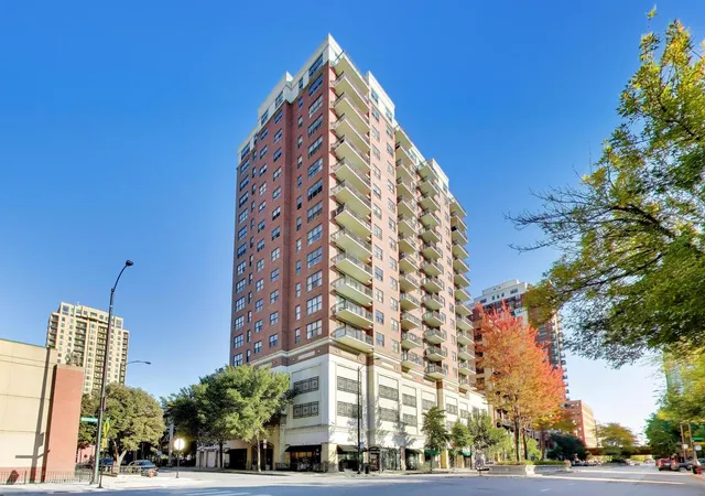 5-e-14th-place-1606-chicago-il-60605/hzid_627b0165