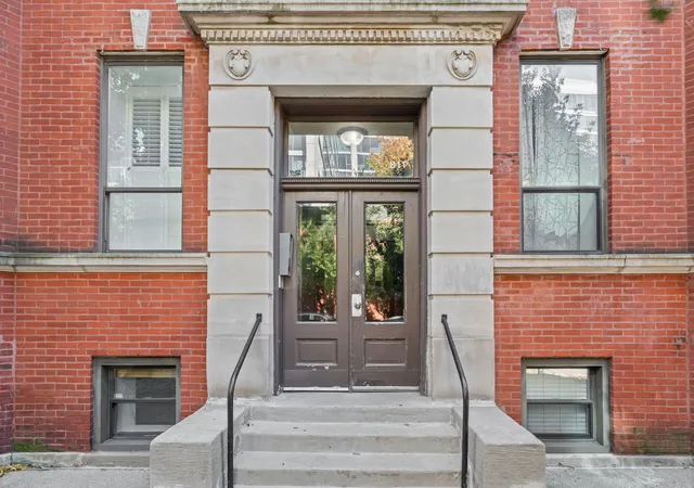 809-w-bradley-pl-g-chicago-il-60613/hzid_cbff808a