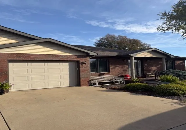 315-e-7th-street-n1-gridley-il-61744/hzid_d1370b6b