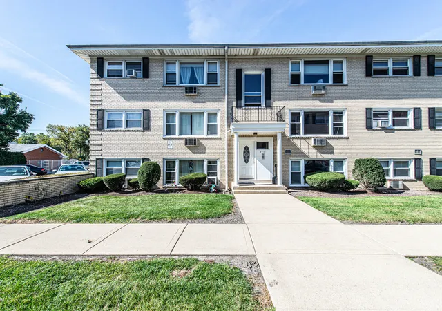 4931-n-e-river-rd-3a-harwood-heights-il-60706/hzid_caac9421