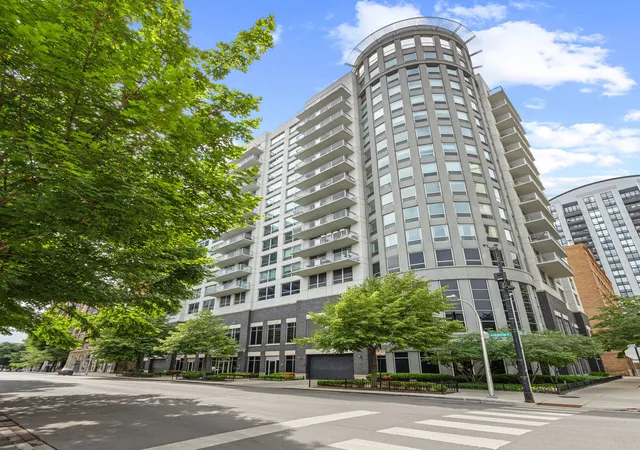 421-w-huron-st-908-chicago-il-60654/hzid_acd5467d