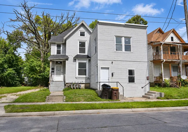 1223-1225-andrews-st-rockford-il-61101/hzid_bae2def8