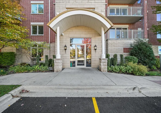 8300-concord-dr-213-morton-grove-il-60053/hzid_99dfb587