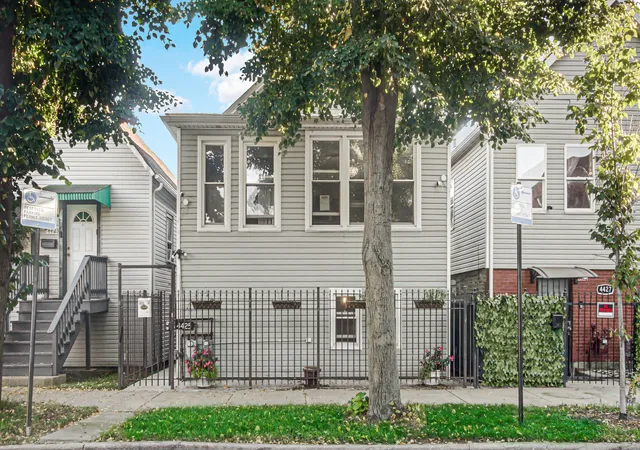 4425-w-carroll-ave-chicago-il-60624/hzid_49ed879d