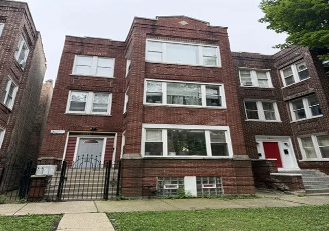 3835-w-fillmore-st-chicago-il-60624/hzid_2efefa91