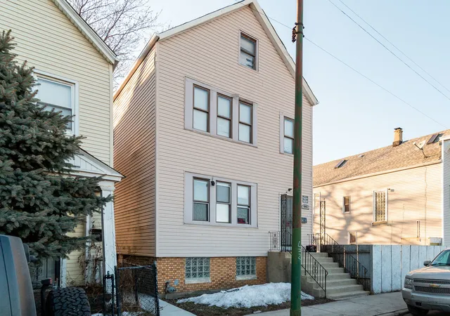 4942-s-racine-ave-chicago-il-60609/hzid_ff0320e4