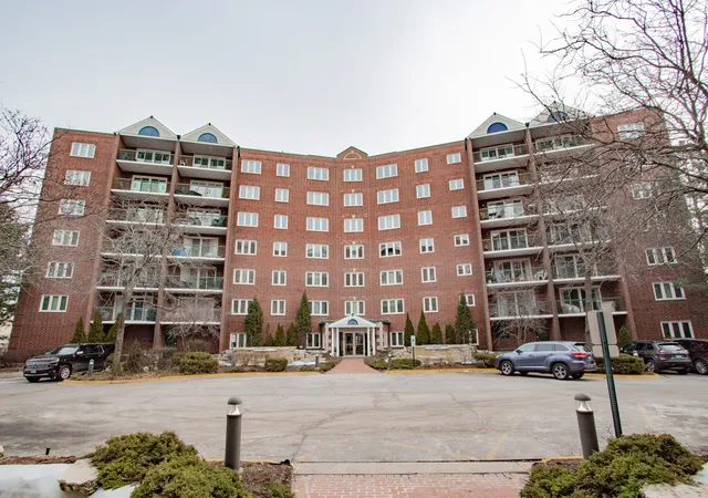 8540-w-foster-ave-504-norridge-il-60706/hzid_9db0ac38