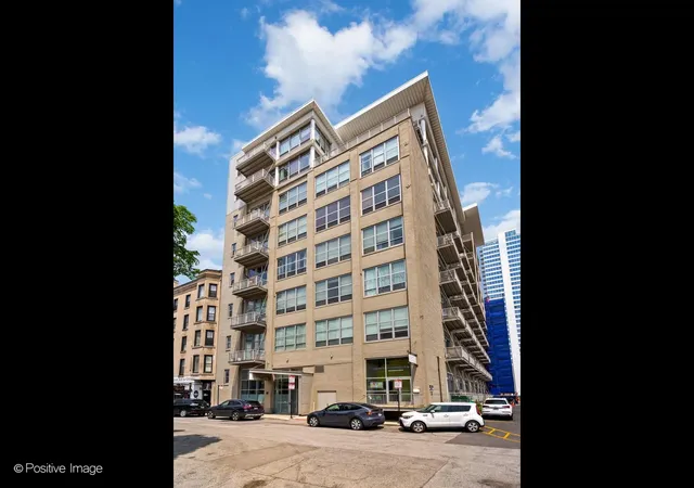 770-w-gladys-ave-706-chicago-il-60661/hzid_7a908139