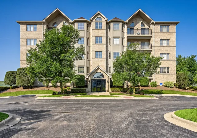 8505-woodward-ave-102-woodridge-il-60517/hzid_2c74fe68
