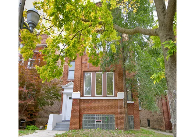 7947-s-morgan-st-chicago-il-60620/hzid_7238c7b1