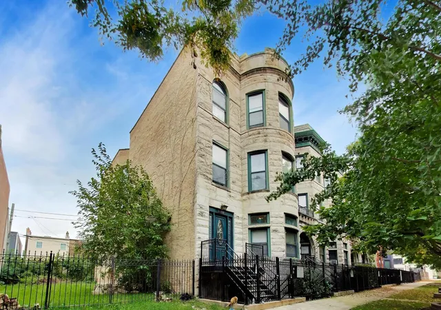 2658-w-washington-blvd-1-chicago-il-60612/hzid_ab3100a6