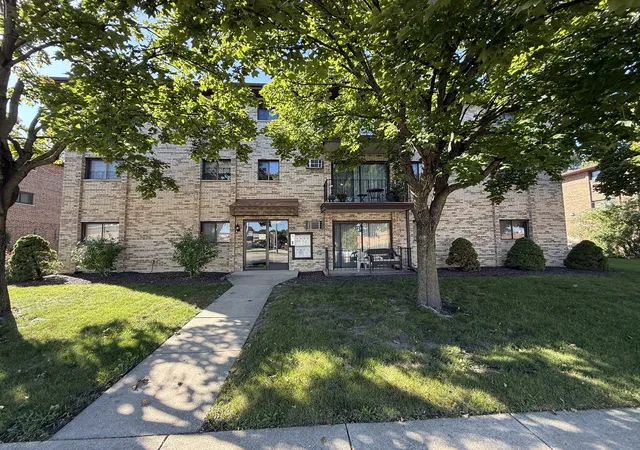 10912-central-ave-203-chicago-ridge-il-60415/hzid_d5973e2c
