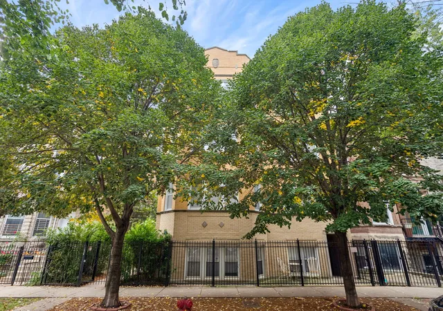 1430-n-maplewood-ave-402-chicago-il-60622/hzid_ec3c1ff9