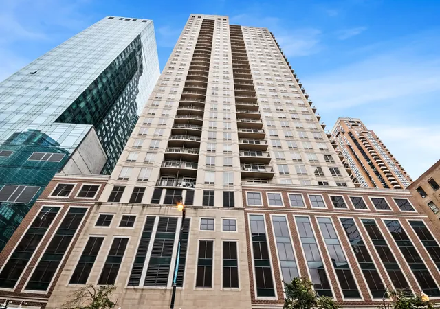 1111-s-wabash-ave-2801-chicago-il-60605/hzid_5344e287