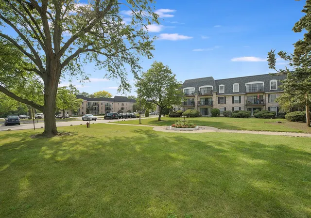5200-carriageway-dr-210-rolling-meadows-il-60008/hzid_1b200c8f