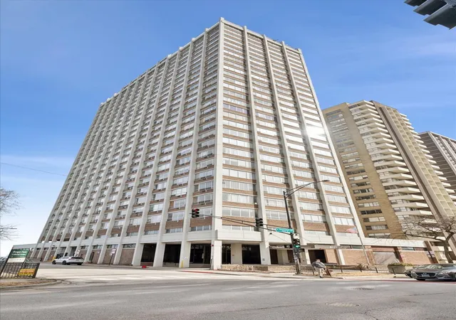 6171-n-sheridan-rd-2104-chicago-il-60660/hzid_f4c6d259