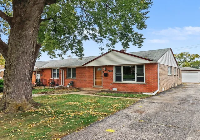 8930-s-crawford-ave-hometown-il-60456/hzid_3c4e5d9c