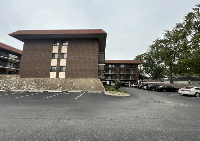 9540-mayfield-ave-s113-oak-lawn-il-60453/hzid_6fd10da6