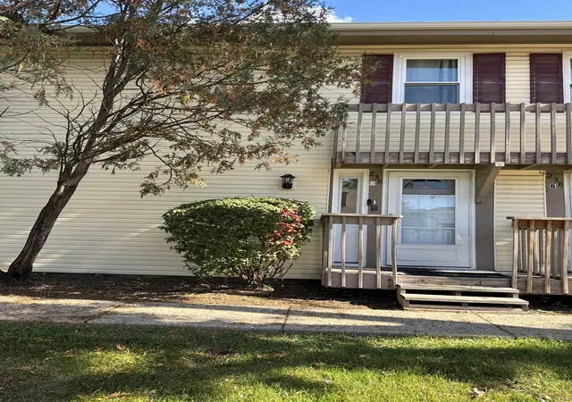 238-w-chippewa-ct-d-bolingbrook-il-60440/hzid_999c9b30